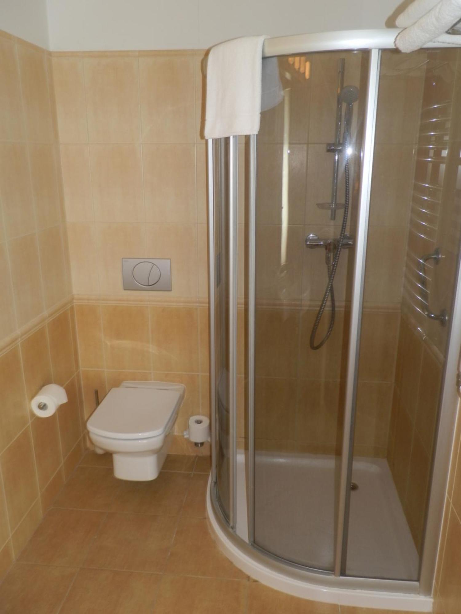 Willa Alexander Resort & Spa - Caloroczny Kryty Basen Mielno  Δωμάτιο φωτογραφία