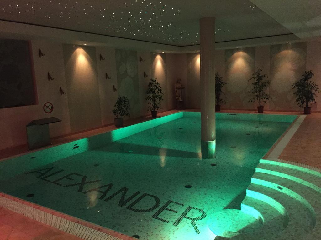 Willa Alexander Resort & Spa - Caloroczny Kryty Basen Mielno  Εξωτερικό φωτογραφία