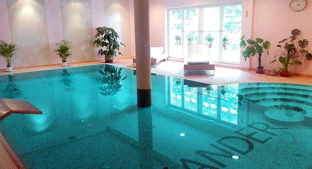 Willa Alexander Resort & Spa - Caloroczny Kryty Basen Mielno  Εξωτερικό φωτογραφία