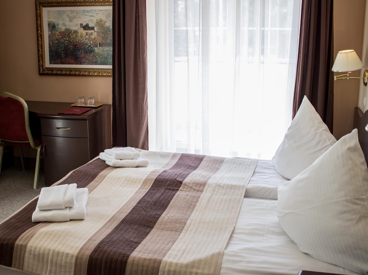Willa Alexander Resort & Spa - Caloroczny Kryty Basen Mielno  Εξωτερικό φωτογραφία